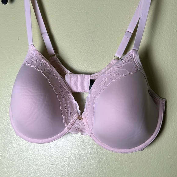 Natori Pink Lace Bra with Underwire Support - Picture 2 of 4